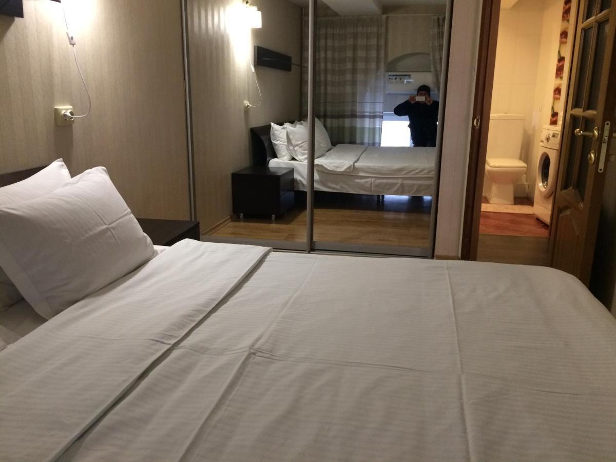 Deribasovskaya,16 Apartment Odessa Ngoại thất bức ảnh